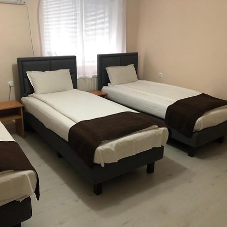 Къща Ивона Apartment Sapareva Bania Exterior foto
